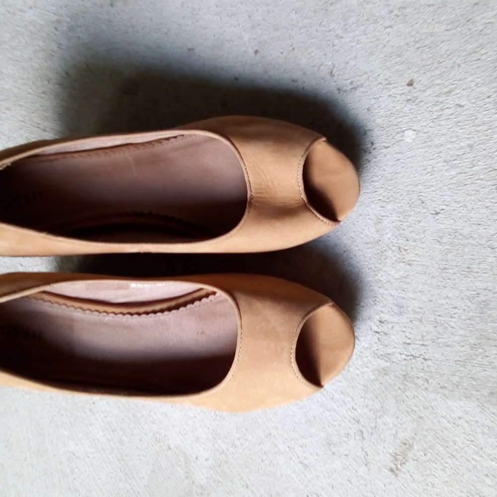 Authentic Fossil wedge sandals